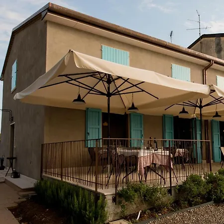 Agriturismo2laghi Gospodarstwo agroturystyczne *